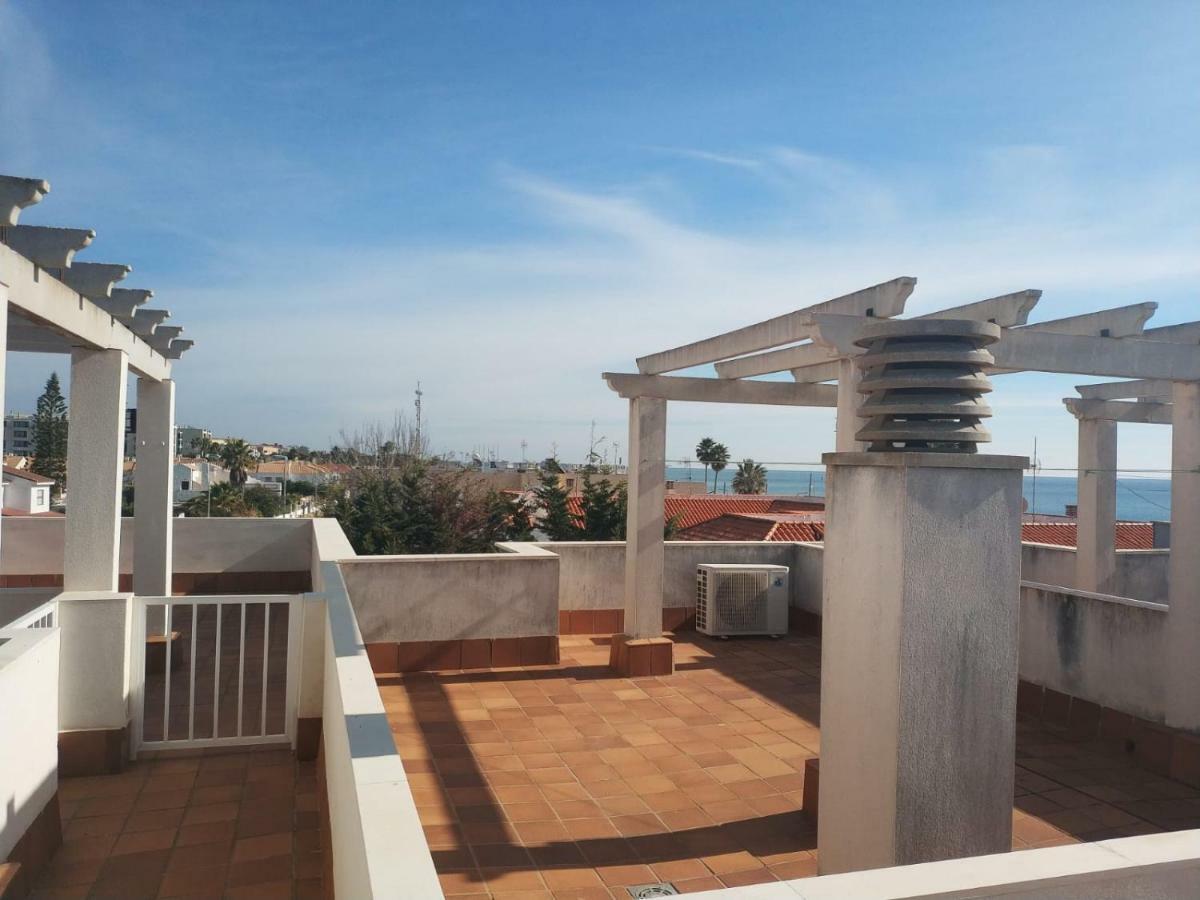 Islantilla-Apartamento Con Piscina Y Garaje En Primera Linea De Playa Исла Кристина Екстериор снимка